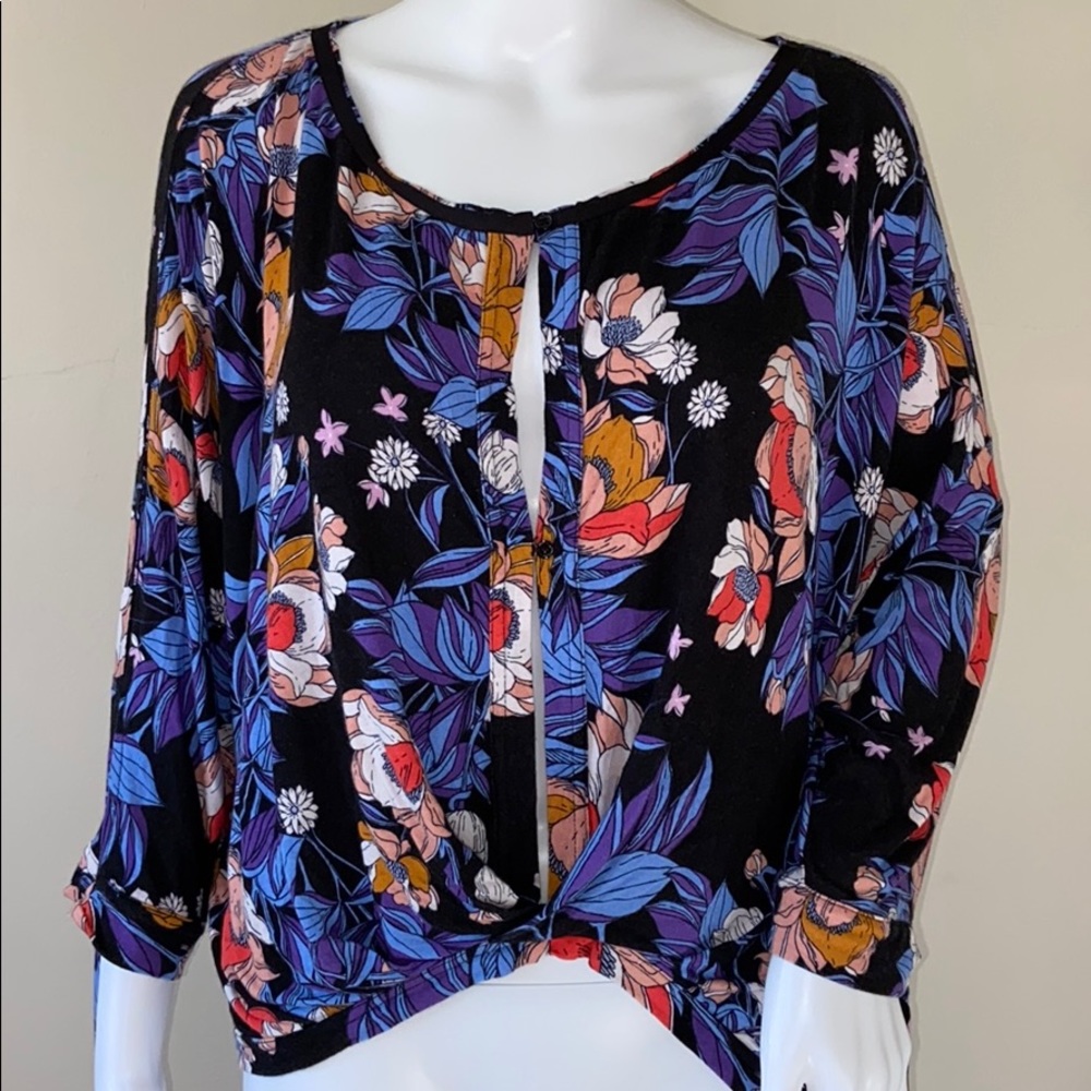 Free People Keepin On Tie Sleeve Floral Shirt